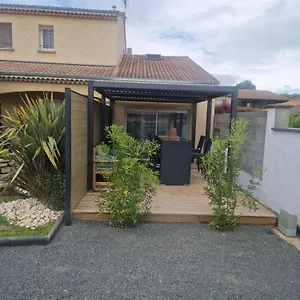 Appartement Pour 4 Avec Terrasse, Chanos-Curson